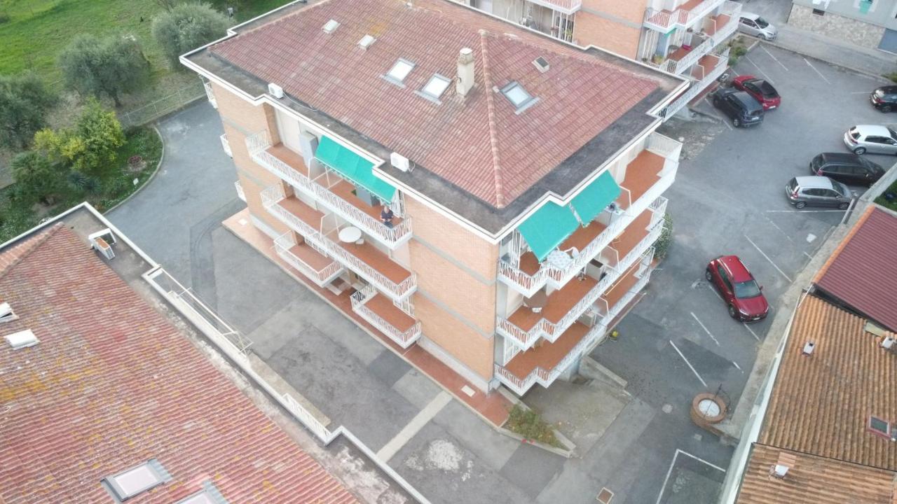 La Casa Di Giugiu Apartment ดิอาโนมารีนา ภายนอก รูปภาพ