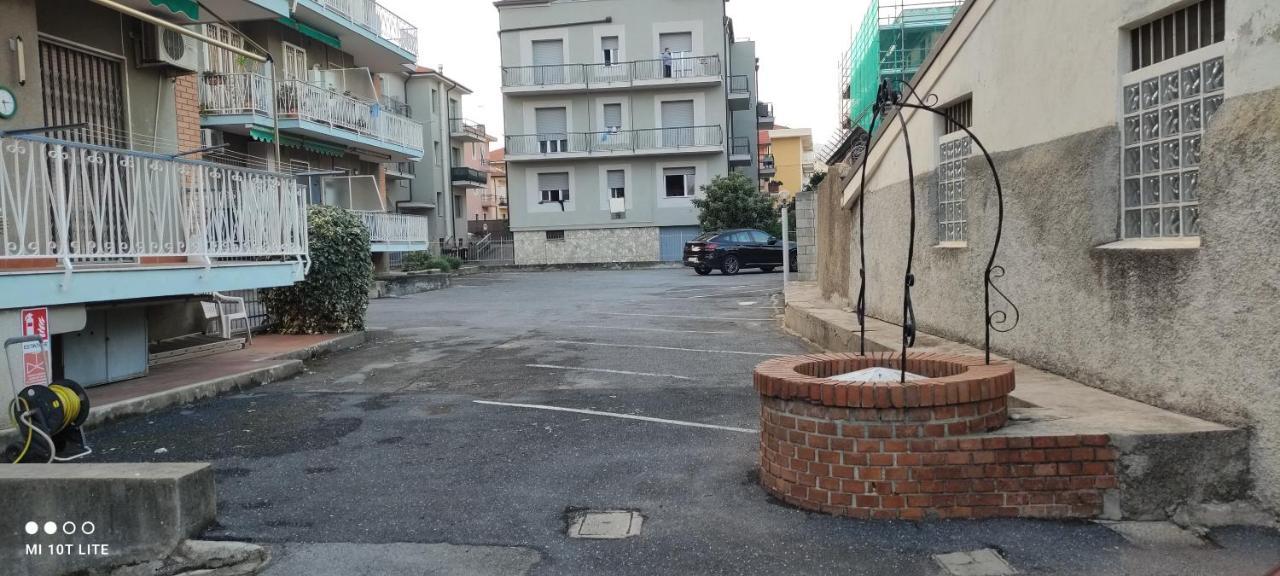 La Casa Di Giugiu Apartment ดิอาโนมารีนา ภายนอก รูปภาพ